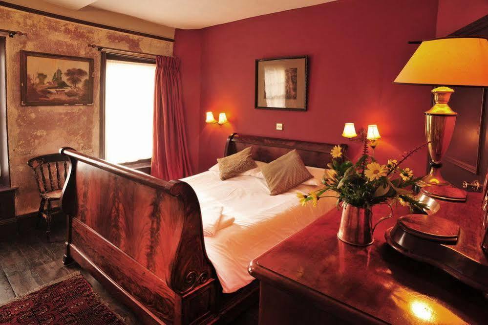 Black Swan Hotel Devizes Eksteriør bilde